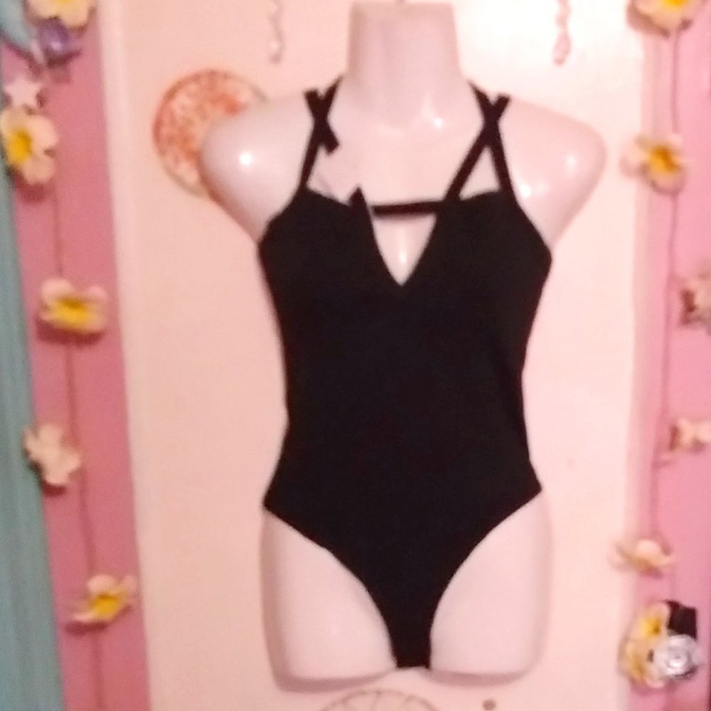 Sexy Lounge (M) Strappy Accent Bodysuit